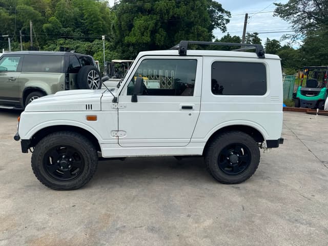 1997 Suzuki Jimny JDM car for sale — photo 4 of 14