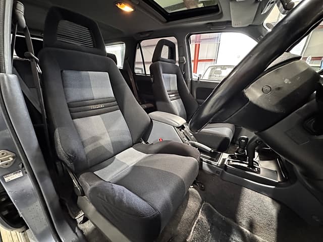 1996 Toyota Hilux Surf JDM car for sale — photo 13 of 25
