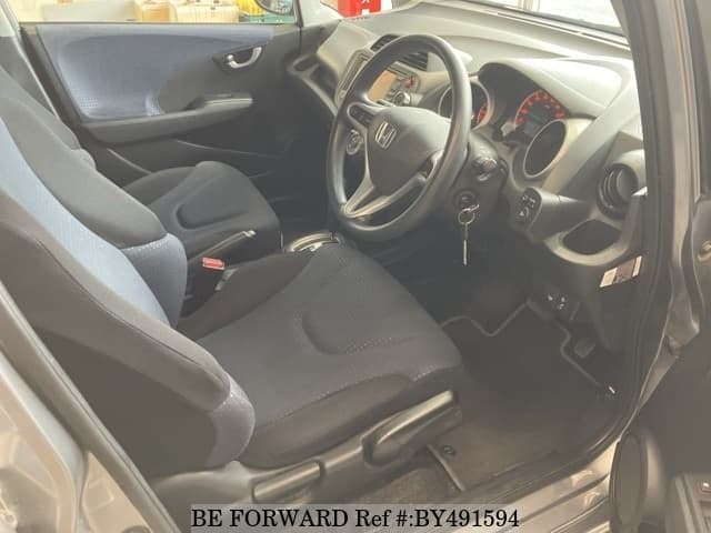 2008 Honda Fit JDM car for sale — photo 3 of 7