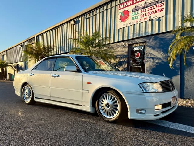 2000 Nissan Cedric JDM car for sale — photo 3 of 22