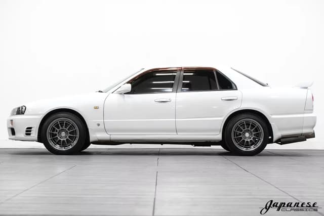 1998 Nissan Skyline JDM car for sale — photo 4 of 25