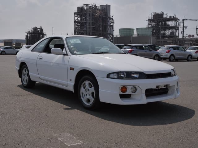 1996 Nissan Skyline JDM car for sale — photo 3 of 25