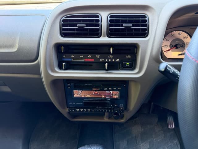 2001 Suzuki Every JDM car for sale — photo 8 of 25