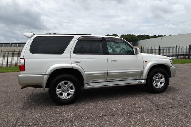 2001 Toyota Hilux Surf JDM car for sale — photo 7 of 22