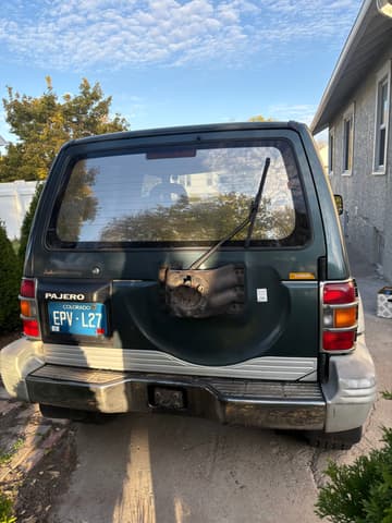 1994 Mitsubishi Pajero JDM car for sale — photo 9 of 10