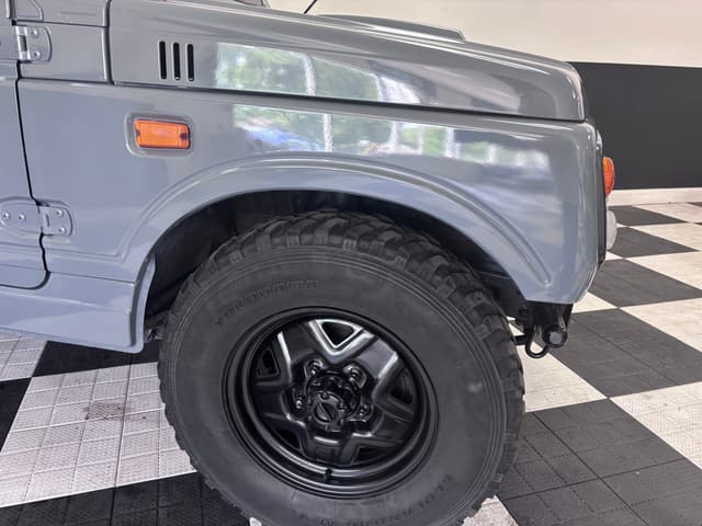 1997 Suzuki Jimny JDM car for sale — photo 2 of 19