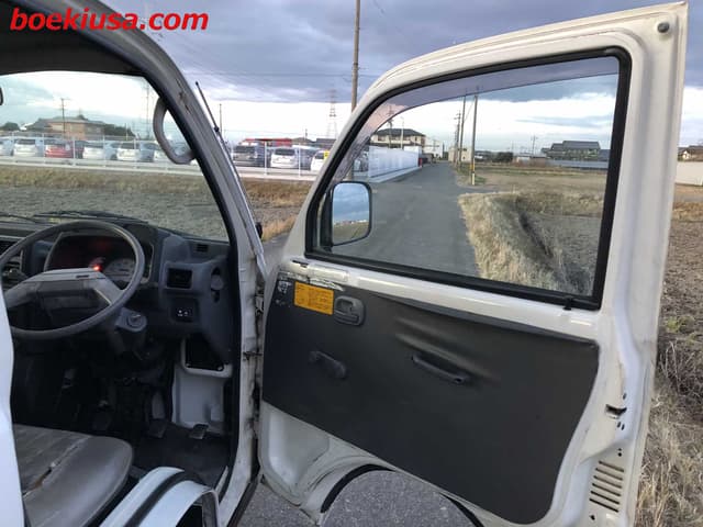 1997 Mitsubishi Minicab JDM car for sale — photo 12 of 24