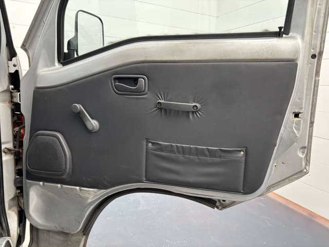 1999 Subaru Sambar JDM car for sale — photo 24 of 25