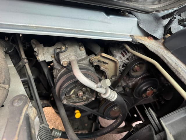 2001 Daihatsu Hijet JDM car for sale — photo 11 of 11