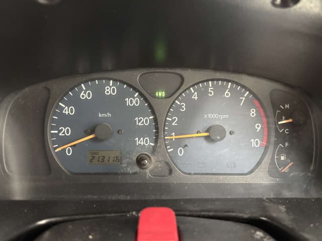 2000 Suzuki Jimny JDM car for sale — photo 16 of 25