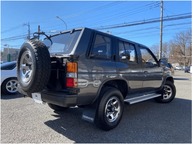 1992 Nissan Terrano JDM car for sale — photo 7 of 18