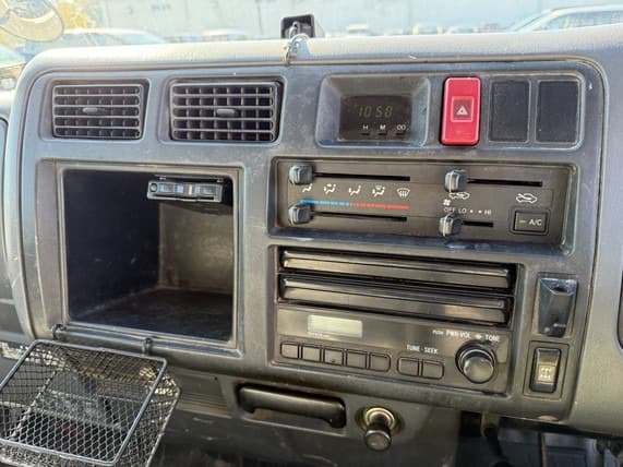 2000 Toyota Toyoace JDM car for sale — photo 12 of 14