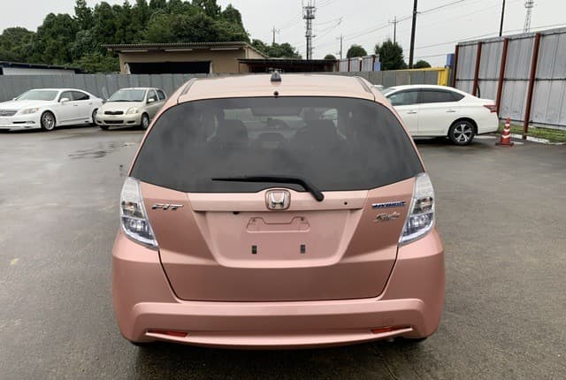 2012 Honda Fit JDM car for sale — photo 8 of 25