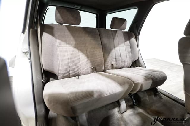 1998 Toyota Hilux JDM car for sale — photo 17 of 25