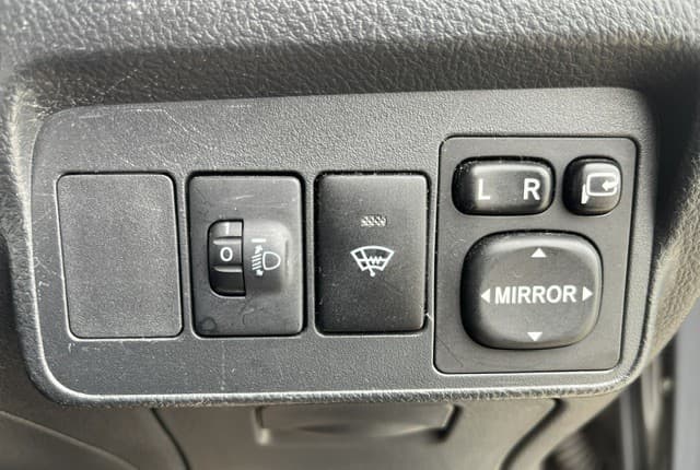 2009 Toyota Corolla JDM car for sale — photo 16 of 25