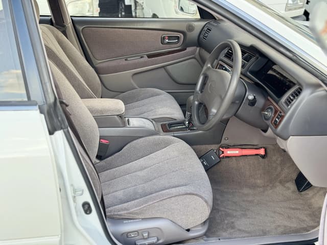 1999 Toyota Mark II JDM car for sale — photo 14 of 18