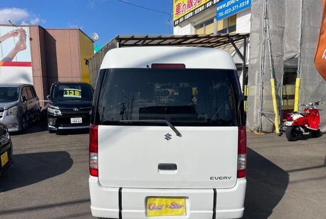 2012 Suzuki Every JDM car for sale — photo 8 of 25