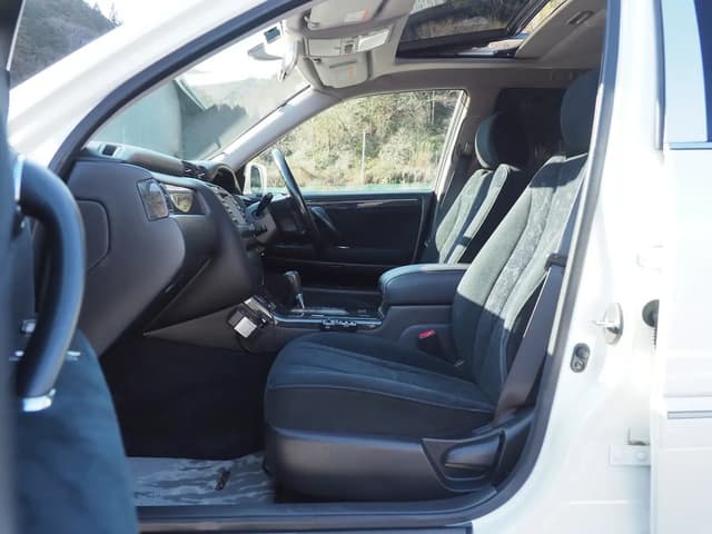 2001 Toyota Crown JDM car for sale — photo 9 of 10