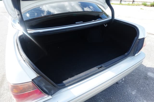 1999 Toyota Crown JDM car for sale — photo 7 of 20