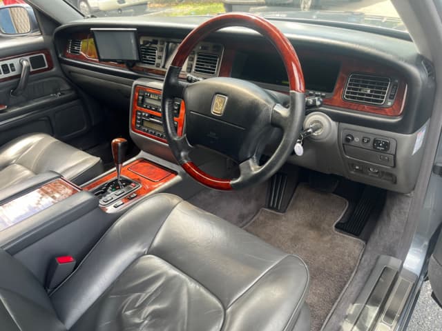 1999 Toyota Century JDM car for sale — photo 11 of 21