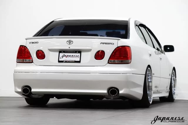 1997 Toyota Aristo JDM car for sale — photo 8 of 25