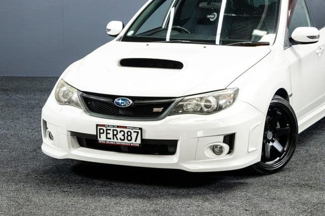 2011 Subaru Impreza JDM car for sale — photo 2 of 3