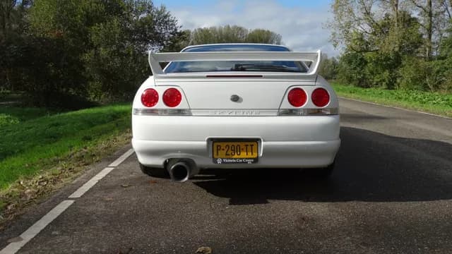 1996 Nissan Skyline JDM car for sale — photo 22 of 25