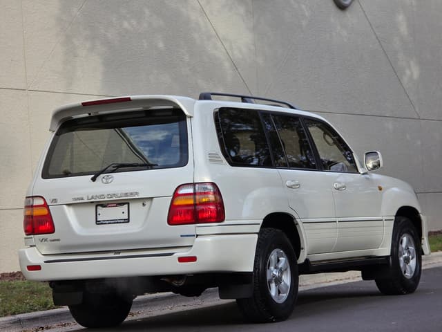 2000 Toyota Land Cruiser JDM car for sale — photo 10 of 20