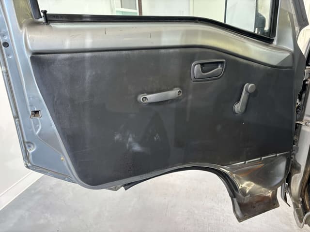 2000 Subaru Sambar JDM car for sale — photo 23 of 25