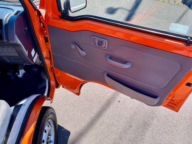2000 Daihatsu Hijet JDM car for sale — photo 14 of 25