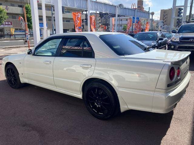 2001 Nissan Skyline JDM car for sale — photo 7 of 20