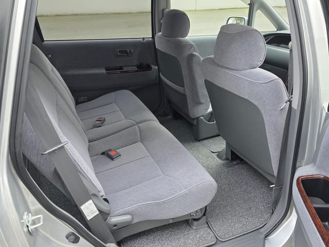 1999 Honda Odyssey JDM car for sale — photo 11 of 14