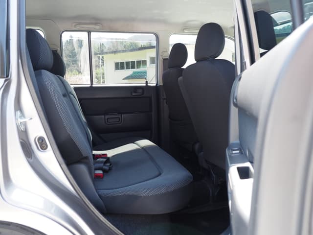 2002 Toyota JDM car for sale — photo 18 of 25
