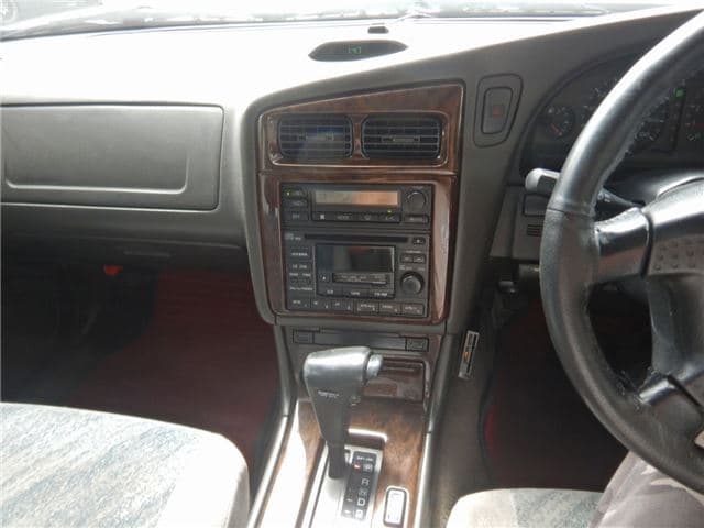 1996 Nissan Stagea JDM car for sale — photo 11 of 25