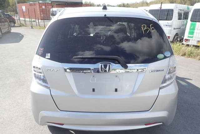 2011 Honda Fit JDM car for sale — photo 4 of 25