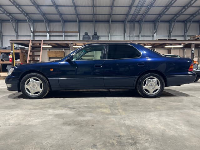 1998 Toyota Celsior JDM car for sale — photo 6 of 25