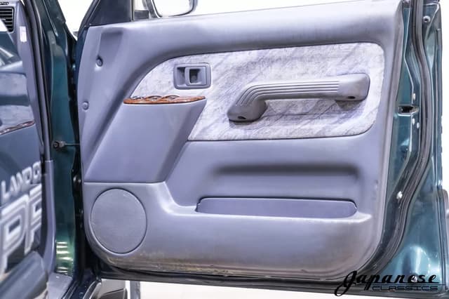 1996 Toyota Land Cruiser Prado JDM car for sale — photo 19 of 25