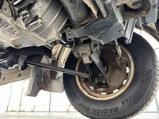 2001 Suzuki Carry JDM car for sale — photo 20 of 25