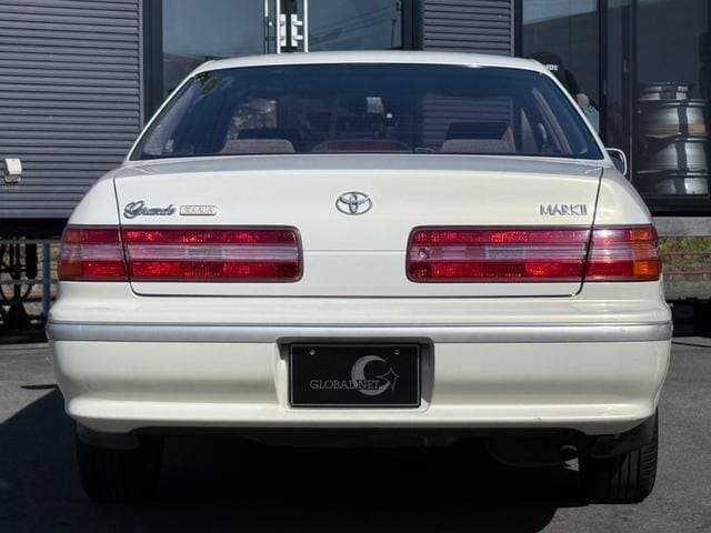 1998 Toyota Mark II JDM car for sale — photo 7 of 20