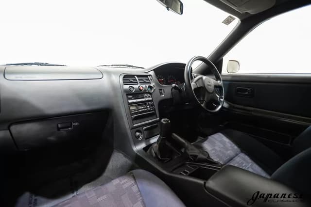 1997 Nissan Skyline JDM car for sale — photo 9 of 25