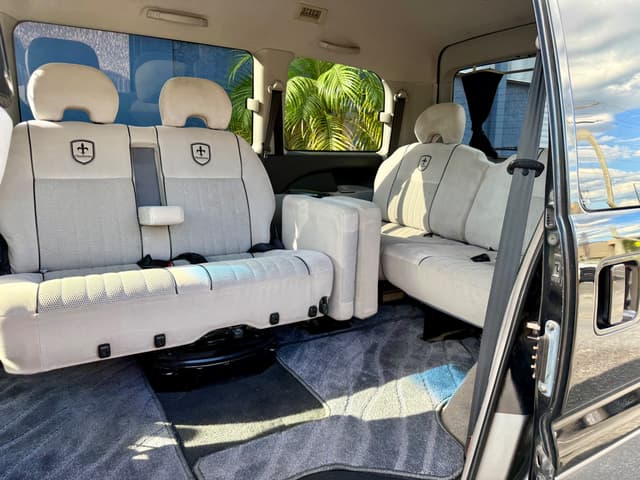 2000 Mitsubishi Delica JDM car for sale — photo 19 of 25