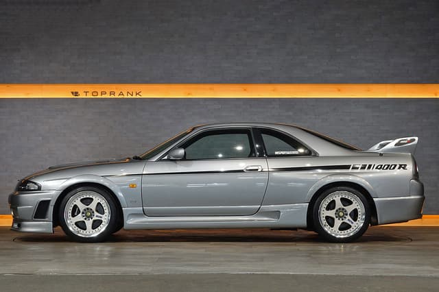 1996 Nissan Skyline JDM car for sale — photo 12 of 25
