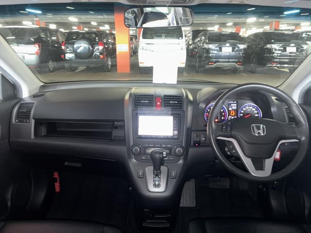 2007 Honda CR-V JDM car for sale — photo 13 of 17