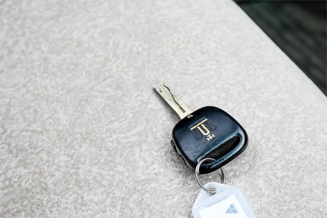 1999 Toyota Crown JDM car for sale — photo 22 of 22