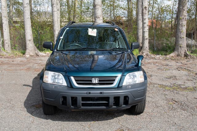 1998 Honda CR-V JDM car for sale — photo 2 of 14