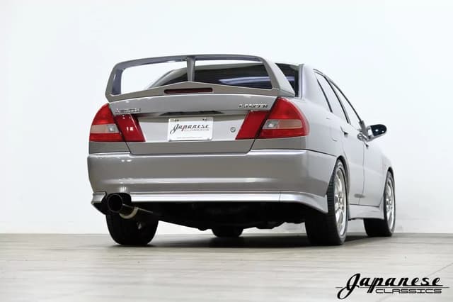 1996 Mitsubishi Lancer JDM car for sale — photo 8 of 25
