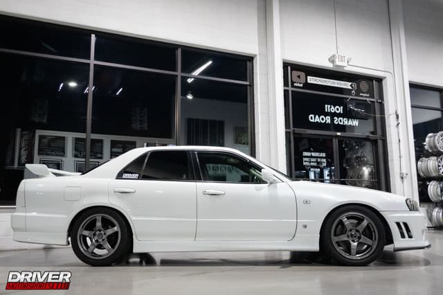 1998 Nissan Skyline JDM car for sale — photo 11 of 24