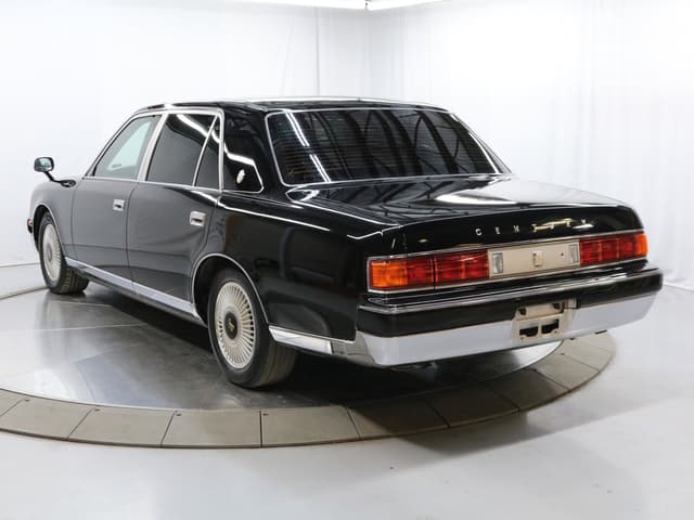 1997 Toyota Century JDM car for sale — photo 5 of 25