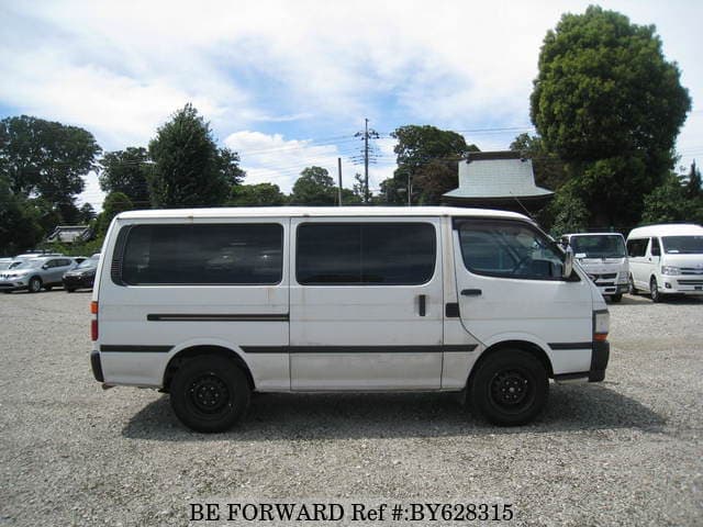 2003 Toyota HiAce JDM car for sale — photo 6 of 25