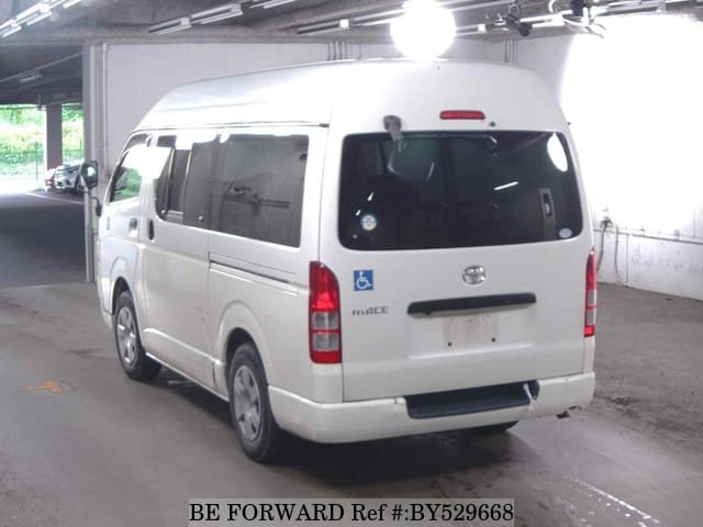 2009 Toyota HiAce JDM car for sale — photo 5 of 6